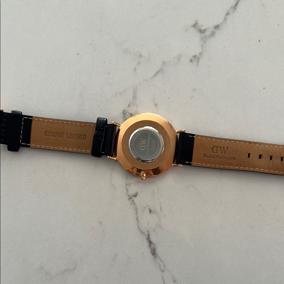 Black and Gold Watch - Picture 3 of 3